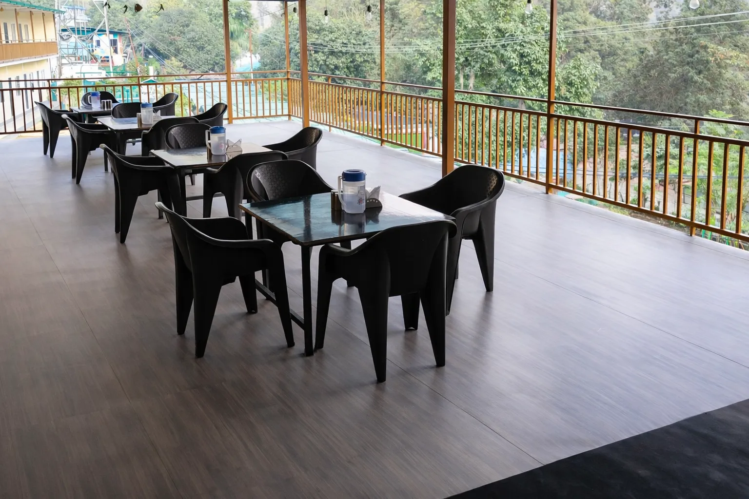 Dining Area - Restaurant at Green Ganga Resort